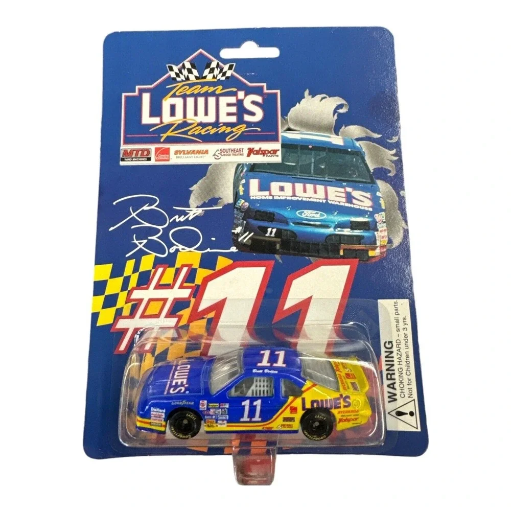 Brett Bodine #11‎ Team Lowes Racing 1:64 Scale Diecast Car